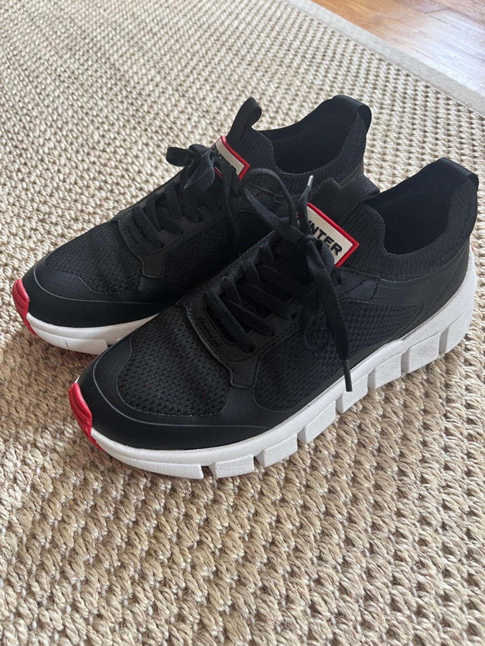 Like New | Hunter | Irene Sneaker Shoe | Size 6